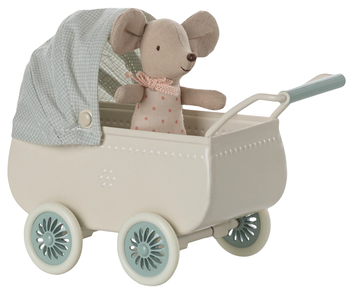 Carucior si Baby Mouse Maileg – Mint