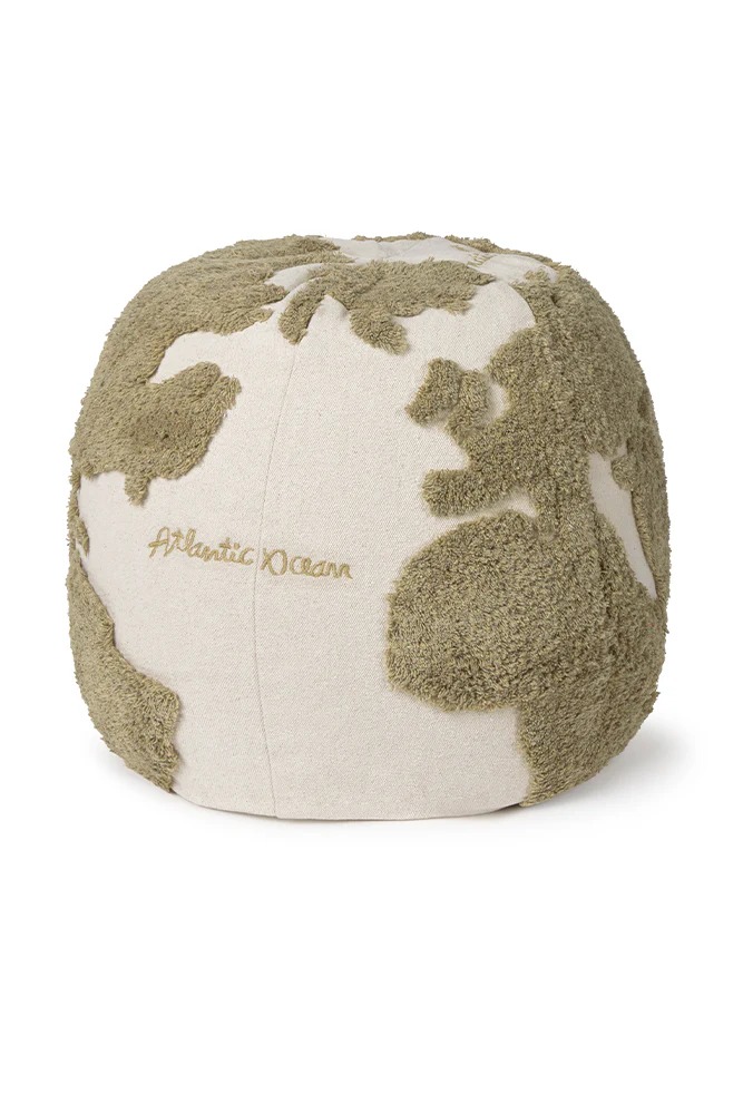 Puf bean bag rugcycled World Map Lorena Canals